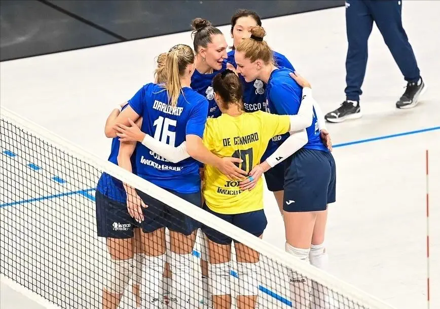 决赛, 博西奥等人 决赛, 博西奥等人