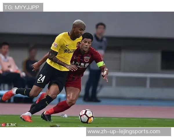 中超第28轮上港与恒大激战下半场精彩回顾与赛后分析