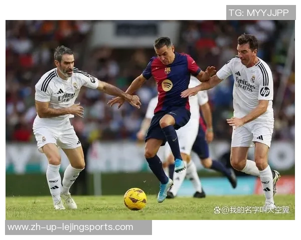 巴塞罗那与皇家马德里国王杯巅峰对决直播全程回顾与精彩瞬间分析